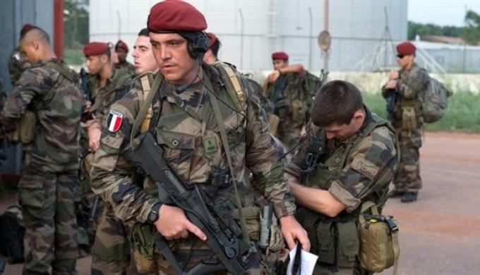 ضمن «قوة برخان».. فرنسا تعلن مغادرة آخر جندى لها من مالى