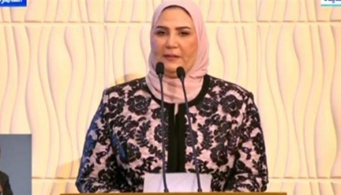 وزيرة التضامن تعلن حجم الخدمات المقدمة للمرأة المصرية