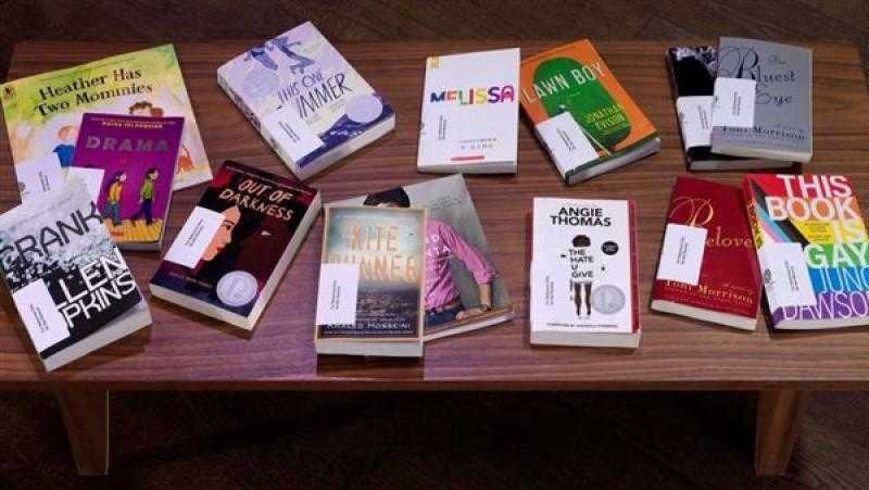 متحف أمريكى يتيح غرفة لقراءة الكتب المحظورة