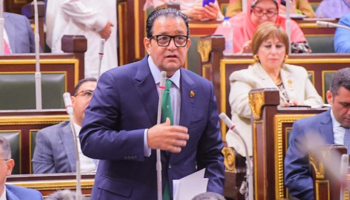 علاء عابد: يسأل وزير الماليه عن حجم الاقتصاد الموازي ..وهل قانون الضريبة علي الدخل يحمي المواطن