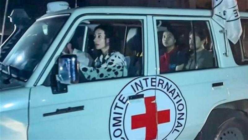 إسرائيل: تلقينا قائمة بأسماء 10 محتجزين سيفرج عنهم اليوم
