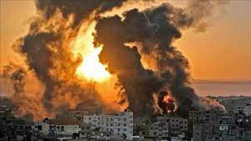 بعد قصف أحدها.. واشنطن تدعو لحماية المقرات الأممية في غزة
