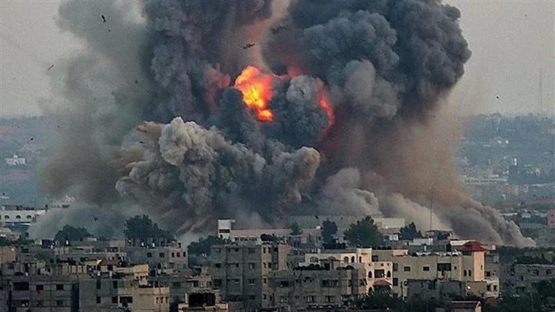 18 شهيدًا و77 مصابًا جراء غارات الاحتلال على غزة خلال الـ24 ساعة الماضية