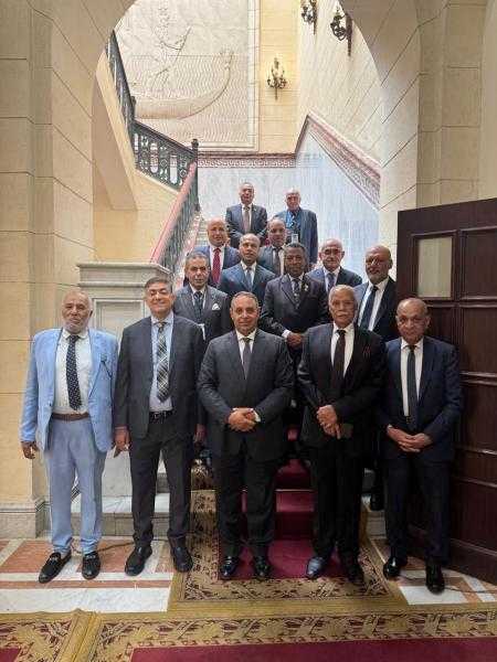 تحالف الأحزاب يزور مجلس الشيوخ.. وتيسير مطر يشكر رئيس المجلس لتلبية الدعوة