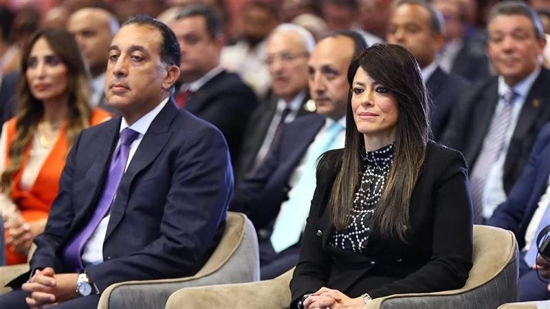 مدبولى: القطاع الخاص يوفر أكثر من 80% من فرص العمل