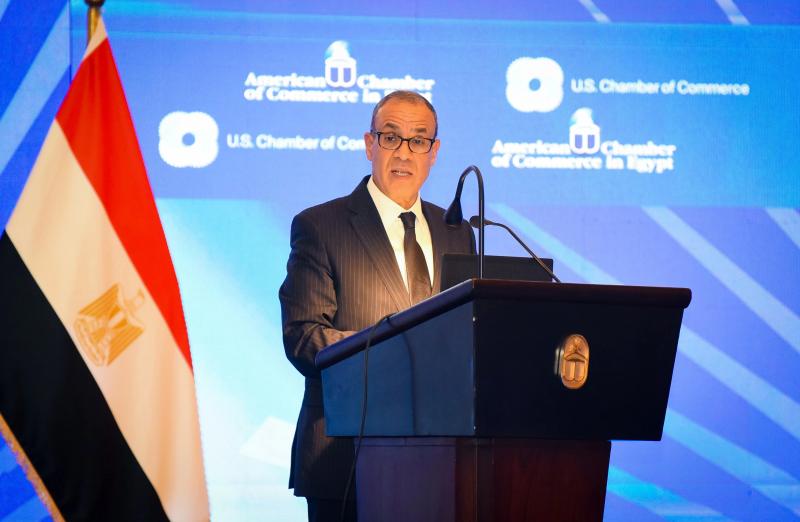 وزير الخارجية المصرى لنظيره الفلسطيني: نرفض سياسة التجويع والعقاب الجماعى