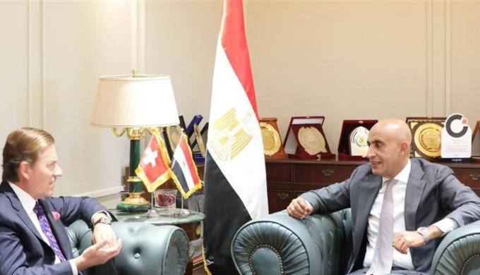 وزير التعليم يستقبل سفير سويسرا بالقاهرة لبحث سبل التعاون المشترك