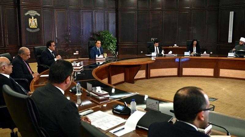 الحكومة: تسليم 1298 قطعة أرض للإسكان لبدء تنفيذ مشروعات ”بديل الإيجار القديم”