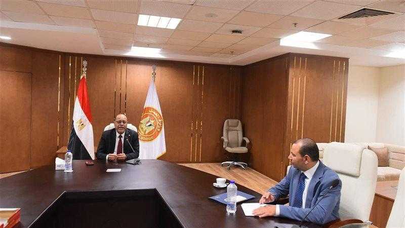 وزير العمل: هدفنا تعزيز علاقات العمل بين طرفى الإنتاج