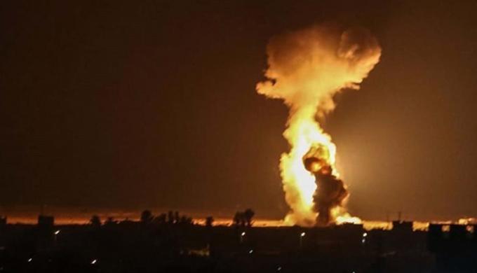 مصادر طبية: 42 شهيدًا فى قطاع غزة منذ فجر اليوم جراء قصف إسرائيلى