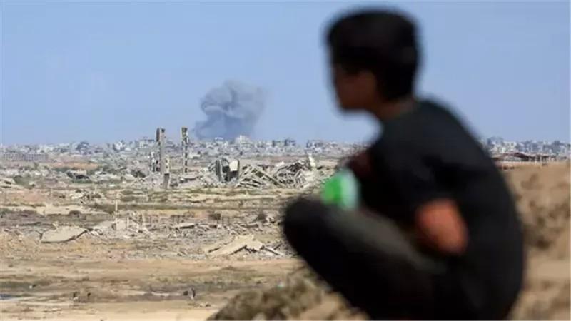 فرحة وترقب.. الفلسطينيون في غزة ينتظرون التطبيق الفعلي لوقف إطلاق النار