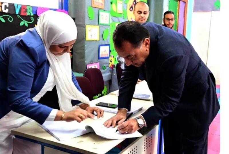رئيس الوزراء المصري يُدلي بصوته في انتخابات مجلس النواب 2025