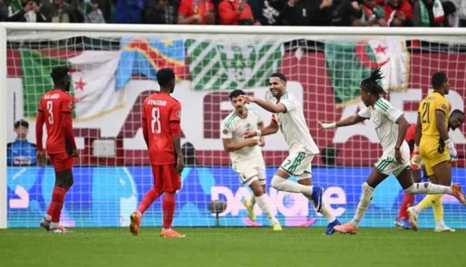 الجزائر تكتسح السودان بثلاثية نظيفة في أمم إفريقيا