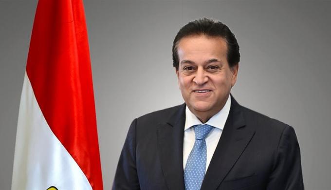 وزير الصحة يشارك في جلسة نقاشية حول الاستثمار المستدام في رعاية سرطان الثدي