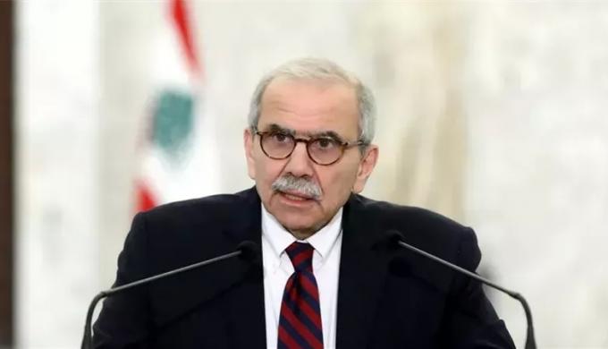 رئيس الوزراء اللبناني للنازحين: ملتزمون بتأمين احتياجاتكم ووقف الحرب المدمرة