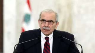 رئيس الوزراء اللبناني للنازحين: ملتزمون بتأمين احتياجاتكم ووقف الحرب المدمرة